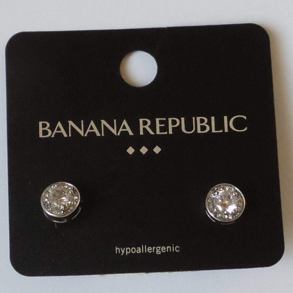 Banana Republic earrings